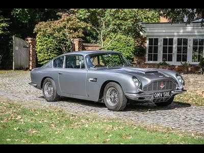 Aston Martin+DB6