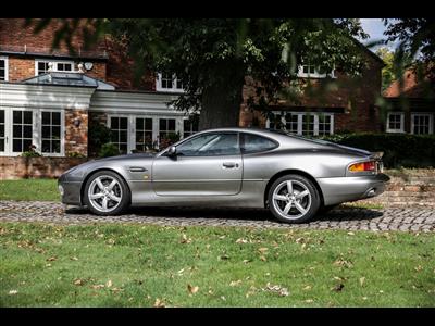 Aston Martin+DB7