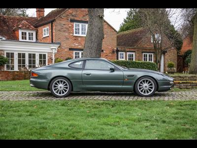 Aston Martin+DB7