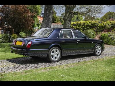 Bentley+Arnage "T"