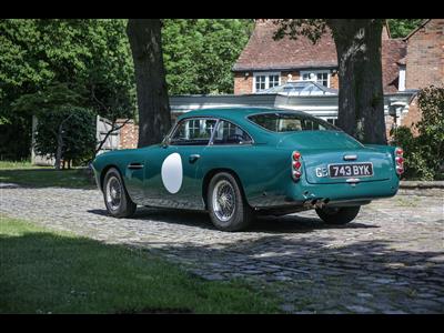 Aston Martin+DB4