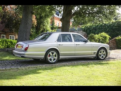 Bentley+Arnage "T"