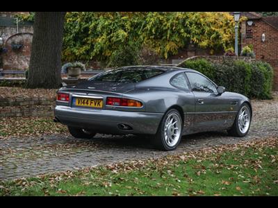 Aston Martin+DB7