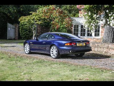 Aston Martin+DB7