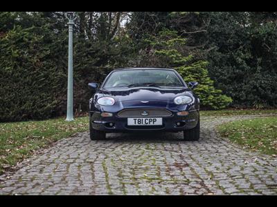 Aston Martin+DB7