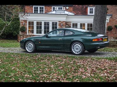 Aston Martin+DB7