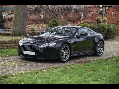 Aston Martin+V8 Vantage S