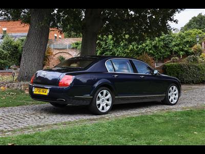 Bentley+Continental Flying Spur