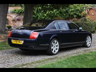 Bentley+Continental Flying Spur