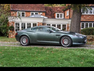 Aston Martin+DB9