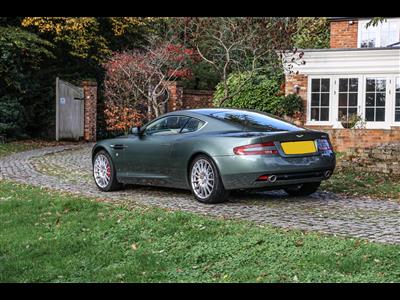 Aston Martin+DB9