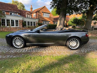 Aston Martin+DB9