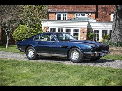 Aston Martin+V8 Saloon