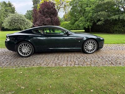 Aston Martin+DB9