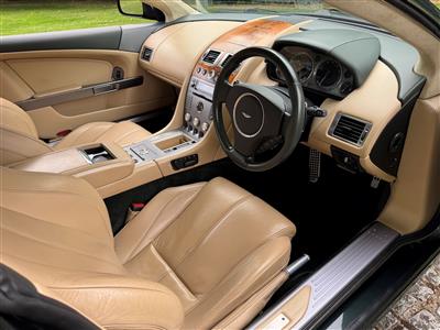 Aston Martin+DB9
