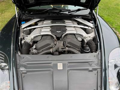 Aston Martin+DB9