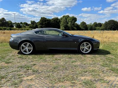 Aston Martin+DB9