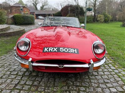 Jaguar+E Type