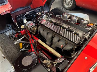 Jaguar+E Type