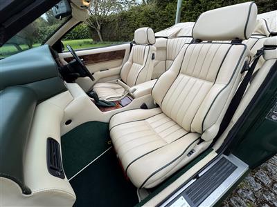 Aston Martin+Virage Volante