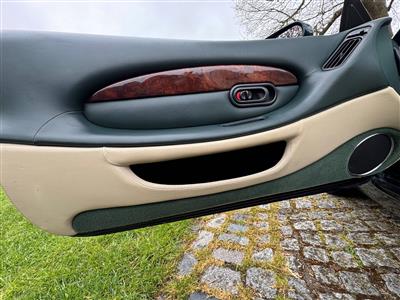 Aston Martin+DB7