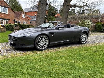 Aston Martin+DB9