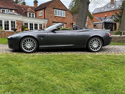 Aston Martin+DB9