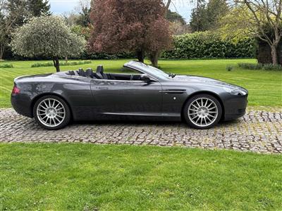 Aston Martin+DB9