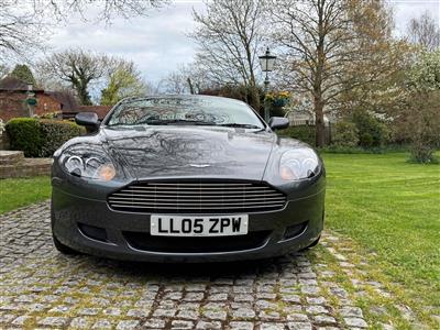 Aston Martin+DB9
