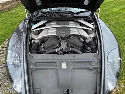 Aston Martin+DB9