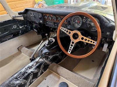 Jaguar+E Type