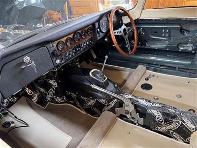 Jaguar+E Type