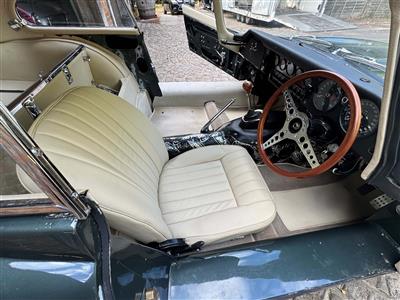 Jaguar+E Type