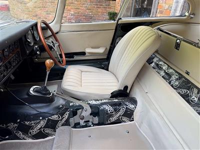Jaguar+E Type