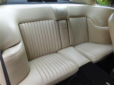 Aston Martin+V8 Saloon