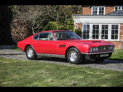 Aston Martin+DBS V8