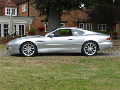 Aston Martin+DB7