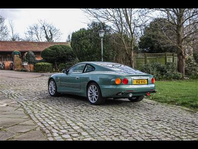 Aston Martin+DB7