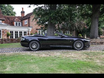 Aston Martin+DB9