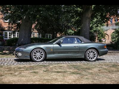 Aston Martin+DB7