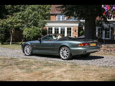 Aston Martin+DB7