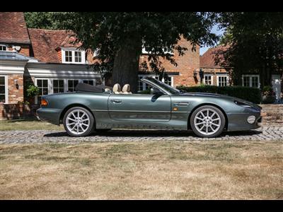 Aston Martin+DB7