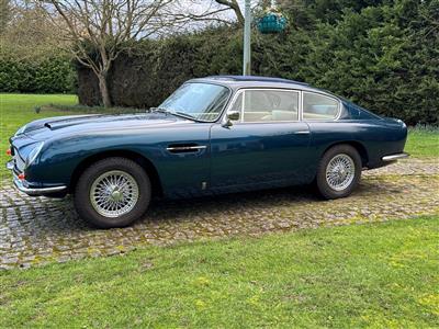 Aston Martin+DB6
