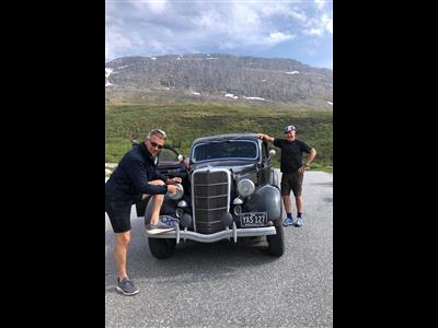 Ford+American V8