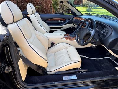 Aston Martin+DB7
