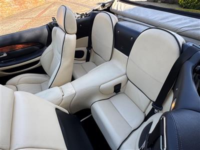Aston Martin+DB7