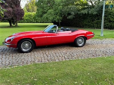 Jaguar+E Type