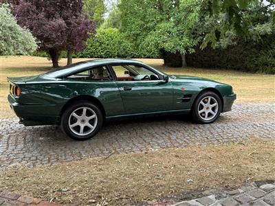 Aston Martin+V8 Coupe