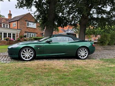 Aston Martin+DB9