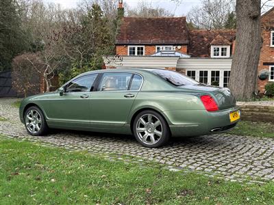 Bentley+Continental Flying Spur